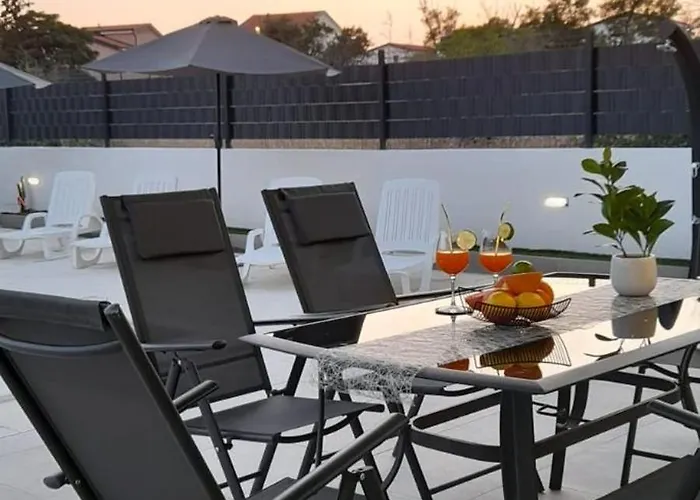 Vortex Sun Apartment *