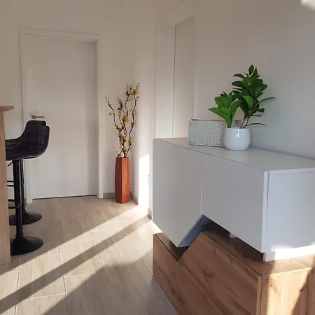 Apartment Vortex Sun *